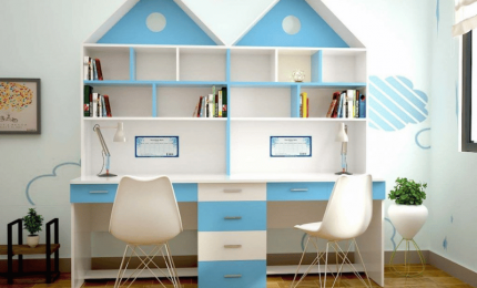 Cửa hàng bán bàn học có giá sách, ghế đồng bộ tại Hóc Môn