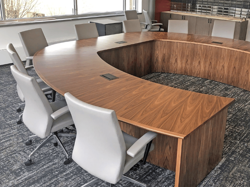 Mẫu bàn họp hiện đại sang trọng cho phòng họp giám đốc
